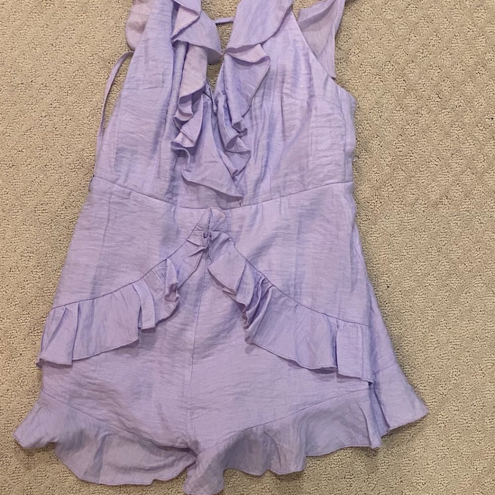 Superdown Timmy Ruffle Romper - Picture 5 of 5